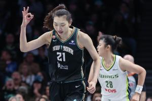 中国德比暂缓~WNBA官方：由于航班机械故障 自由人vs飞翼比赛延期